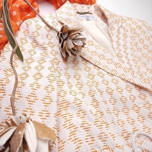 Sharagano Orange Cream Seersucker skirt Suit Size 8 - Picture 3 of 14